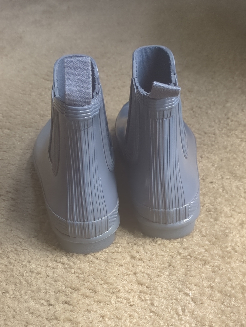 Hunter Gloss Chelsea Rain Booties in Light Blue-Gray Size 8 - Picture 3 of 5
